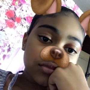 Meet your Posher, Paris